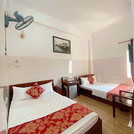 Khach San My Ngoc Hotell Buôn Ma Thuột Exteriör bild