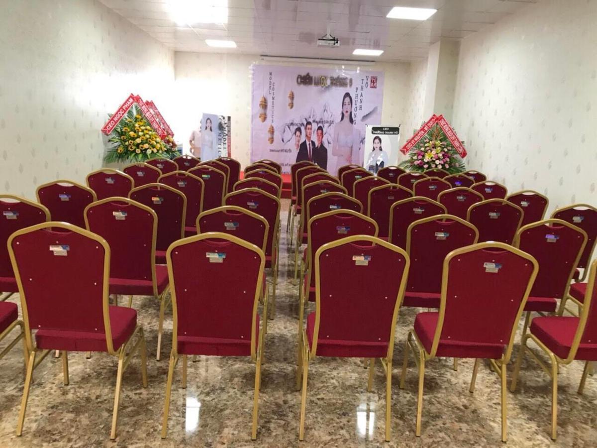 Khach San My Ngoc Hotell Buôn Ma Thuột Exteriör bild