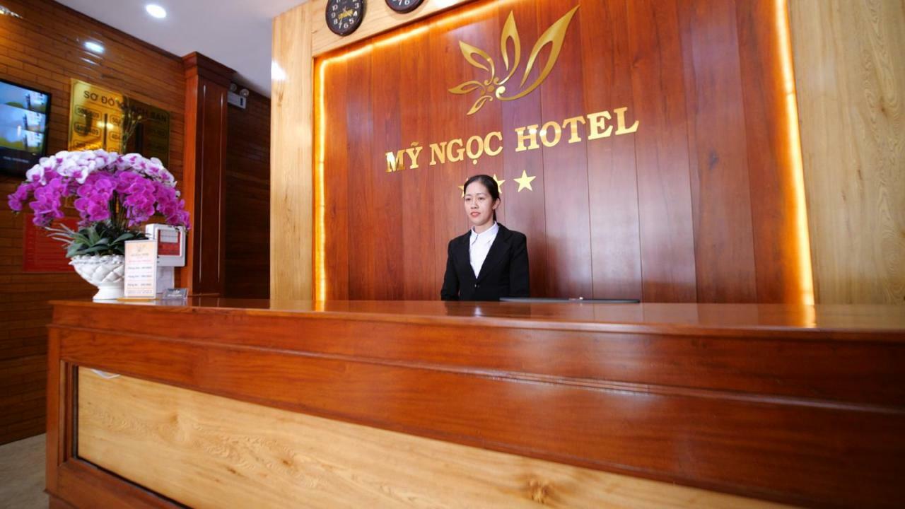 Khach San My Ngoc Hotell Buôn Ma Thuột Exteriör bild