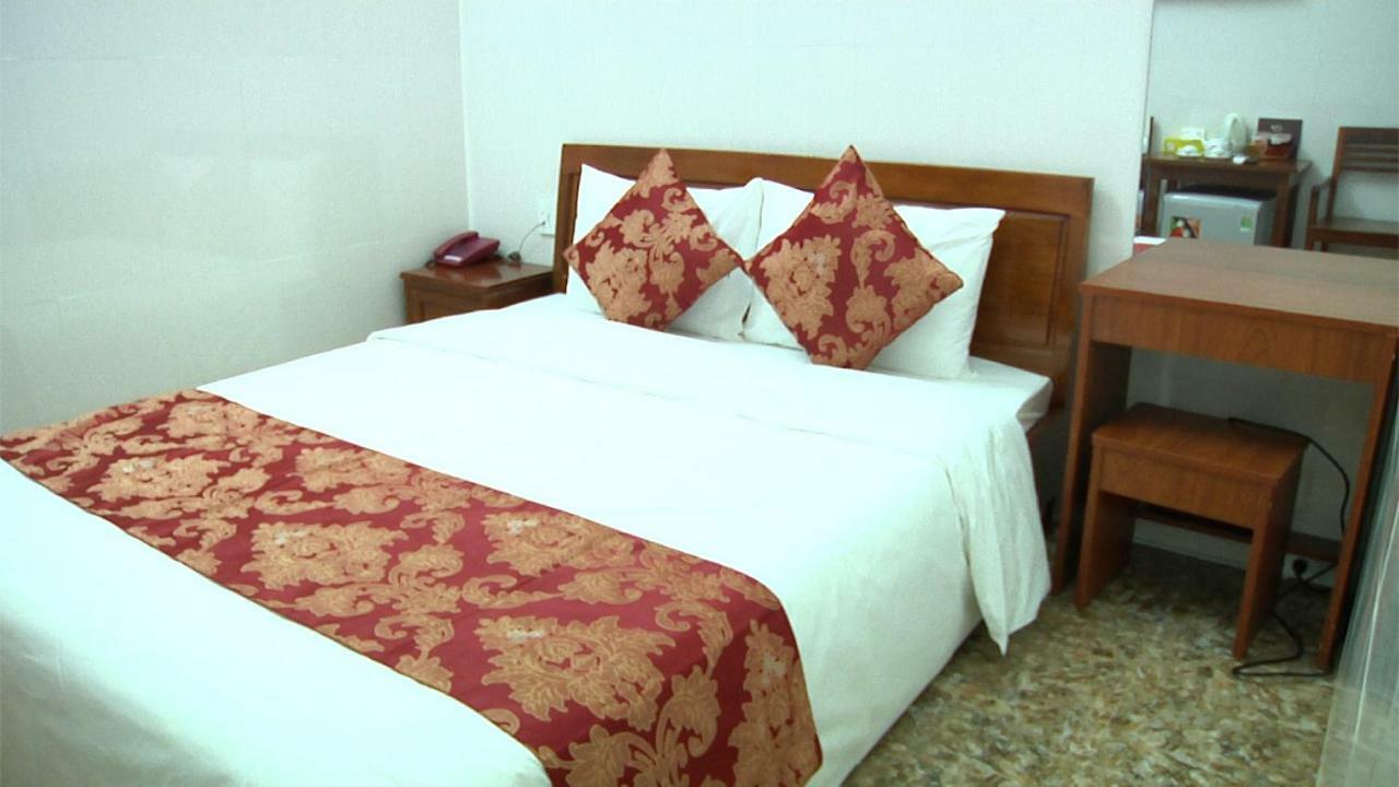Khach San My Ngoc Hotell Buôn Ma Thuột Exteriör bild